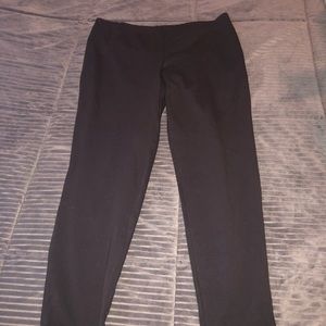 Hanes black leggings.